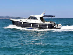 Adriana 44 BT (20) (powerboat)